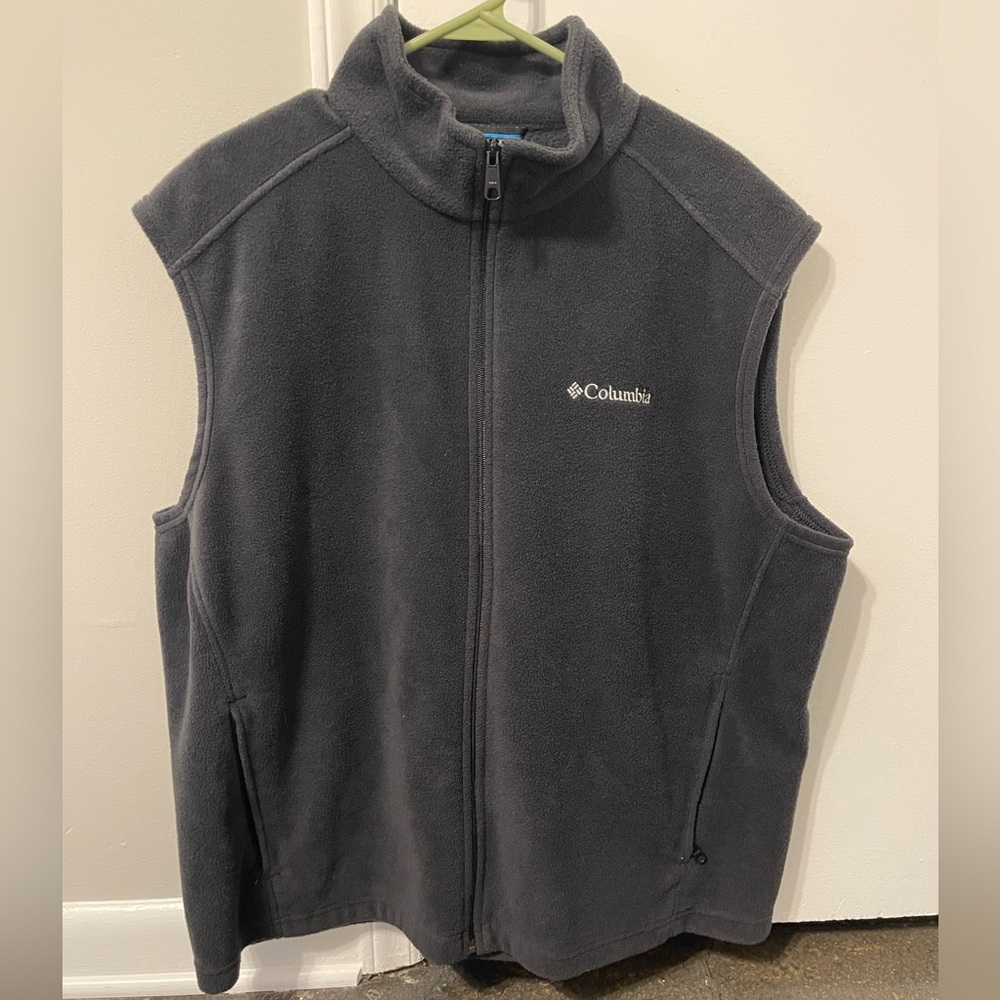 Columbia Men’s XL Full-Zip Fleece Vest - Charcoal Gray